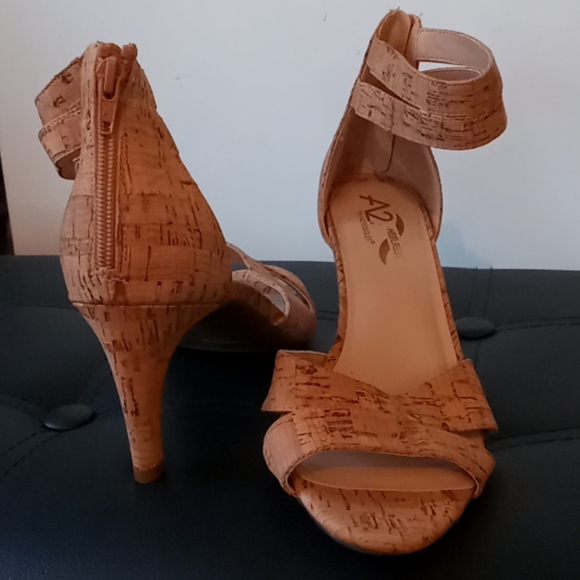 Proclamation - Picture 2 of 3